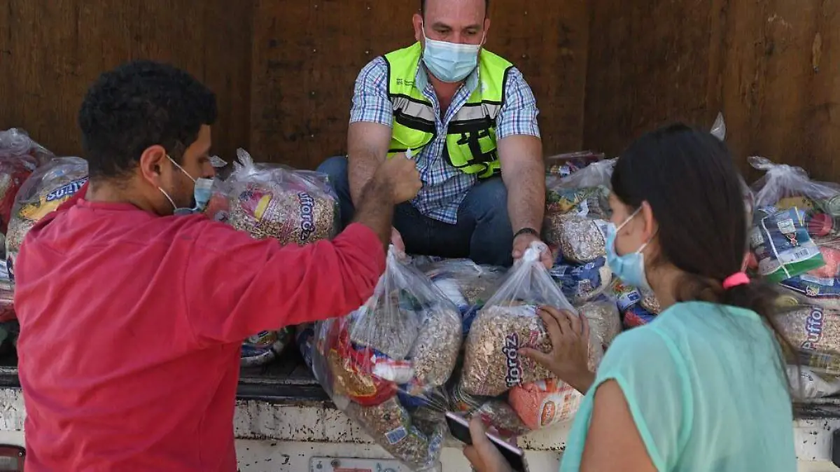 Apoyo a las familias que regresan a Teocaltiche